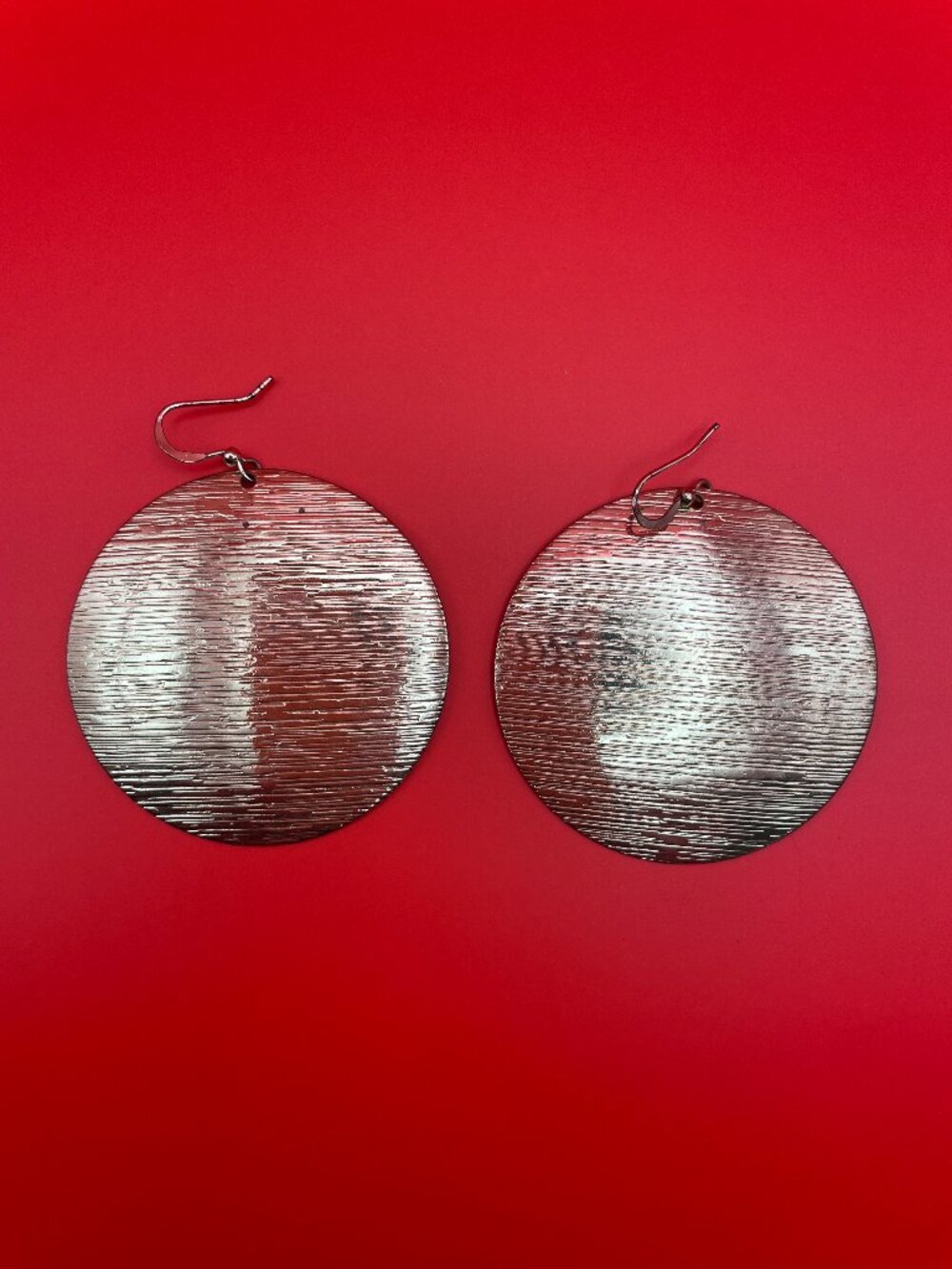 Gold Tone Textured Round Disc Dangle Drop Hook Earrings Metal No Stone